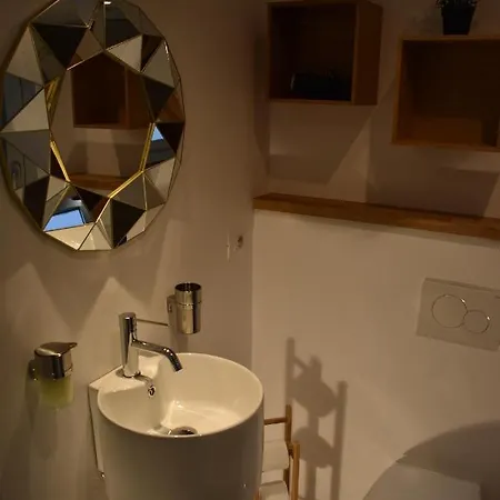 Apartament Bruzzanese Mediolan